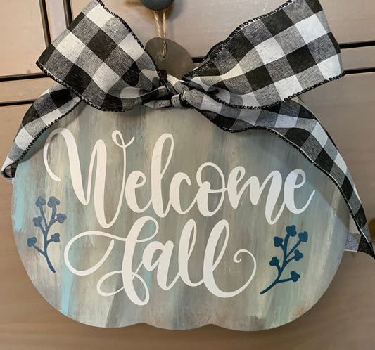 Welcome Fall Wood Door Hanger, Welcome Fall Wood Sign, Pumpkin Fall Painted Wood Fall Sign