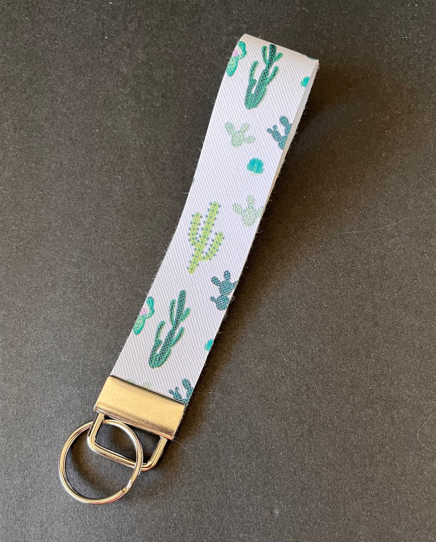 White Cactus Wristlet | Cactus Wristlet | Cactus Key Holder