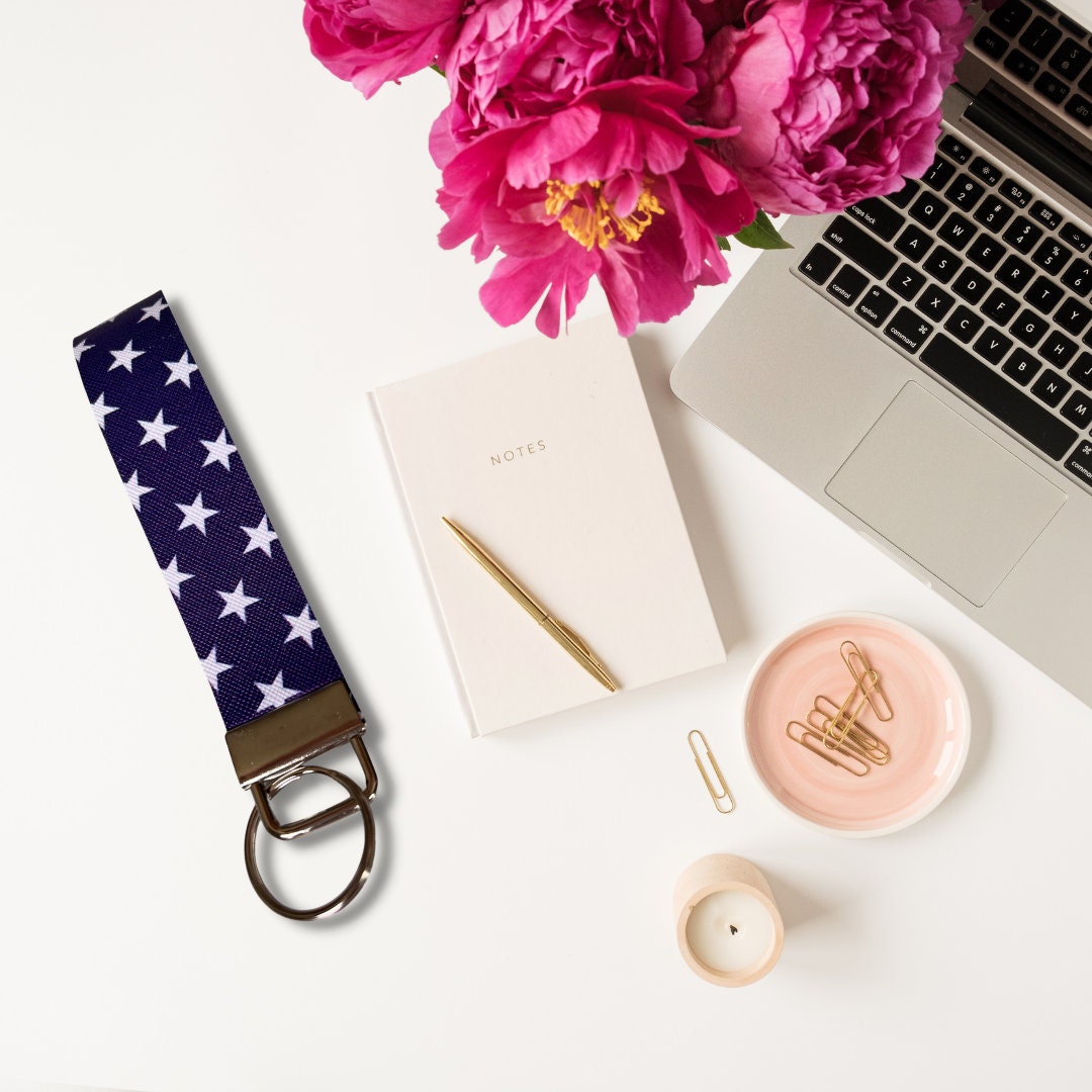 Blue and White Stars Wristlet  and Earrings Set | 4th of July Wristlet and Earrings Set | Vegan Jewelry Set