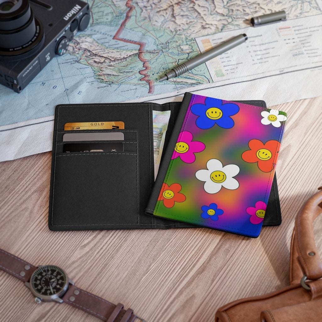 Retro Smiley Flower Passport Cover | Flower Passport Holder | Faux Leather Passport Holder