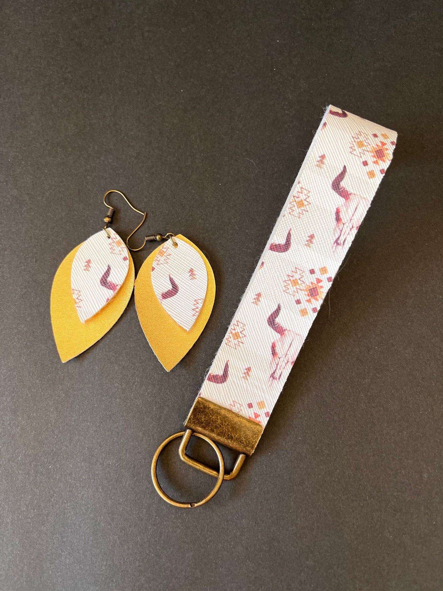 Southwestern Bull Wristlet and Earrings Set | Southwestern Jewelry | Vegan Leather Jewelry Set